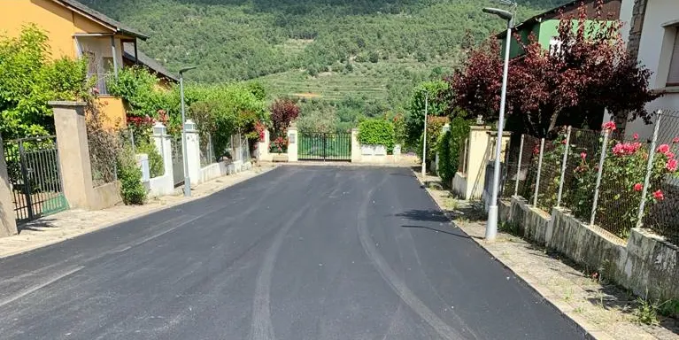 Finalitza la pavimentació de diversos carrers d'Organyà