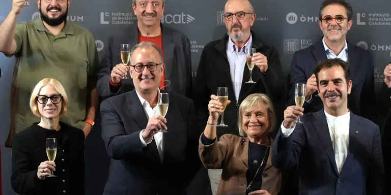 La Nit de Santa Llúcia es convertirà en la Nit de les Lletres Catalanes i incorpora cinc premis