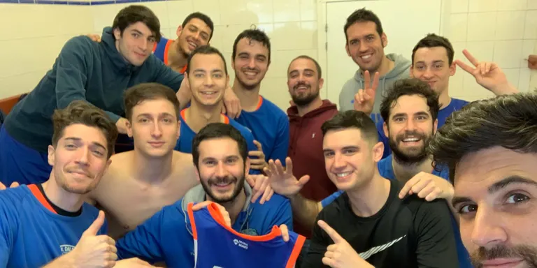 El CN Caldes de bàsquet masculí assoleix la permanència a Primera Catalana i es classifica per la fase d'ascens a Copa Catalunya