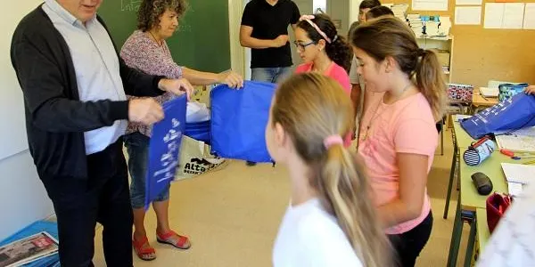 Les classes de 6è del Roquissar i 4art A de l’Escola La Portalada són els que més han anat ’”A peu al cole”