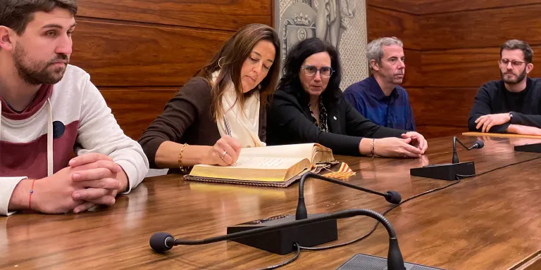La consellera d'Educació i Formació Professional, Esther Niubó, fa una visita al Solsonès