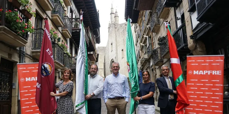 HONDARRIBIA SE PREPARA PARA LA FIESTA DEL REMO ESTE FIN DE SEMANA
