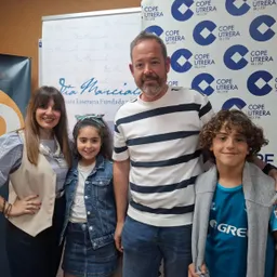 Proyecto pionero de poesía del colegio Álvarez Quintero - episode art
