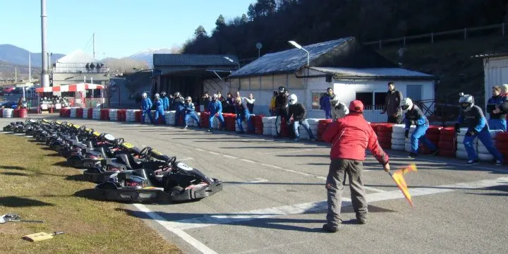 Bona participació a la cursa de resistència del karting El Pla