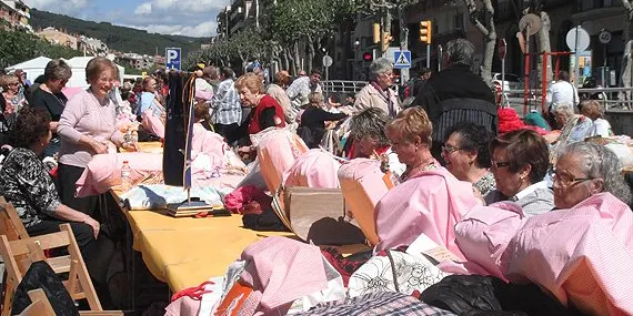 Unes 350 puntaires mostraran els seus treballs artesanals a la Trobada de Puntaires