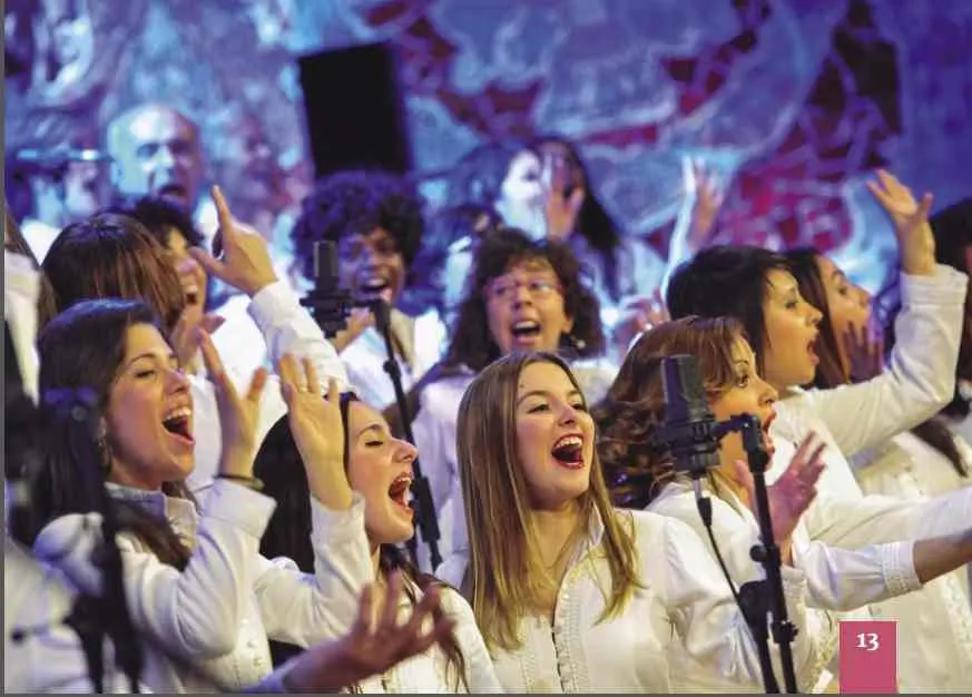 Gospel Viu Choir actua a Pineda amb les entrades exhaurides