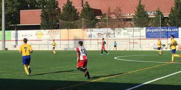El Catllar suma un punt molt valuós a Viladecans (2-2)