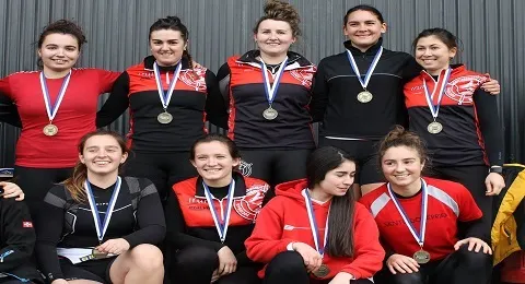 REGATA DE REMO  EN BANCO MÓVIL