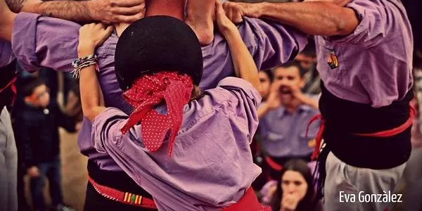 Els Castellers d’Altafulla descarreguen el 3d7, el 4d7, el 5d6 i el pd5 a la diada castellera de Sant Martí