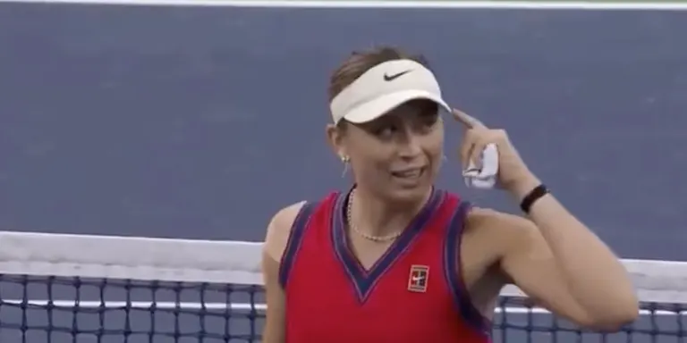 TENNIS: Paula Badosa supera la txeca Barbora Krejciková, vigent campiona del Roland Garros (6-1; 6-7)