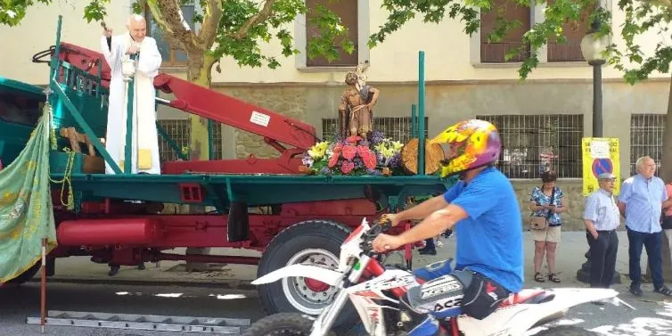 El sector dels transportistes manté viva la Festa de Sant Cristòfol a Solsona