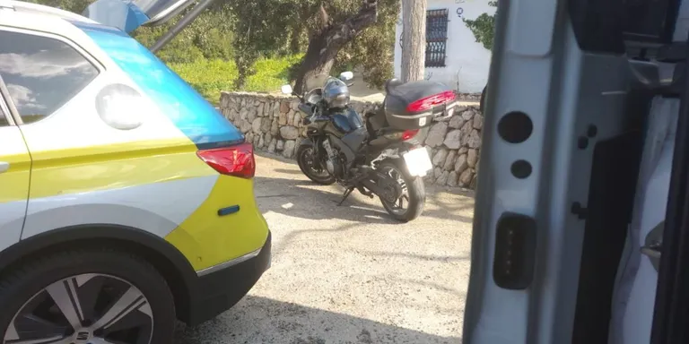 Obren diligències penals a un motorista que anava begut a la Riera de Gaià