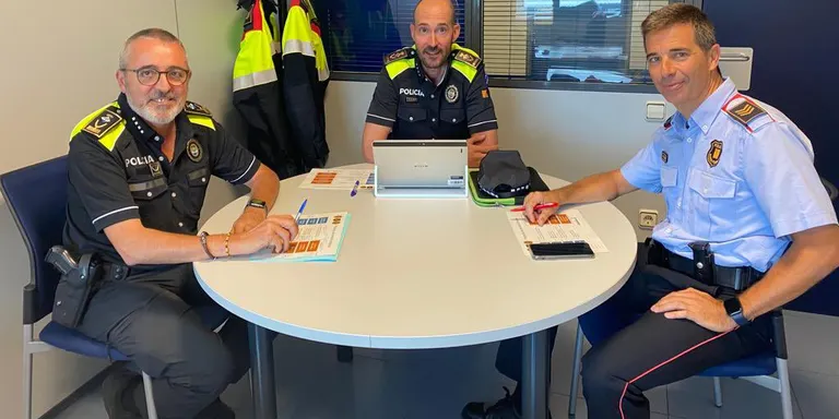 Celebrada la primera Mesa de Coordinació Operativa de Policia Local de Pineda, de Calella i Mossos d'Esquadra