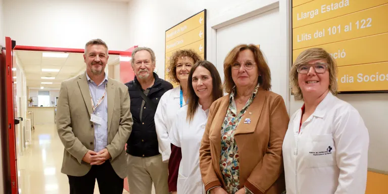 L'Hospital de Campdevànol impulsa una prova pilot per oferir atenció hospitalària a domicili a gent gran del Ripollès