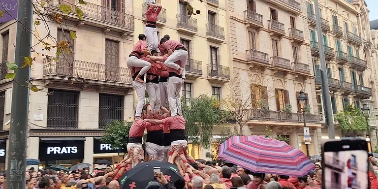 Primers castells de 7 de l’any de la Colla Vella
