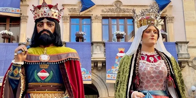 Tomb de vigília per commemorar els 300 anys dels Gegants de la Ciutat