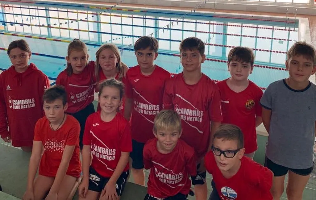 Els nedadors del Cambrils Club Natació participen a la 1a Jornada de Lliga Benjamí i Aleví