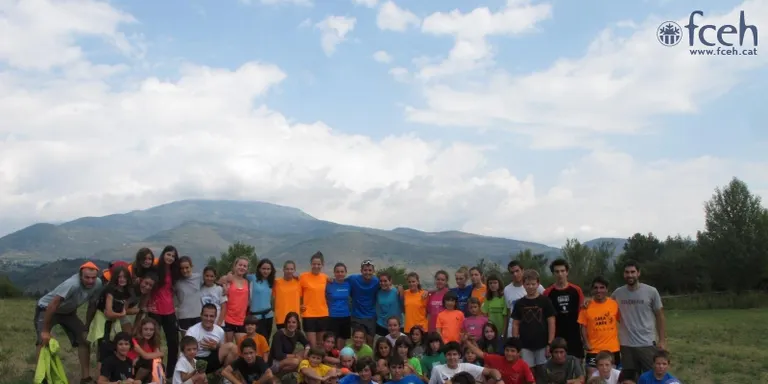 Prop de 60 participants al tercer Campus d'Estiu d'esquí de fons