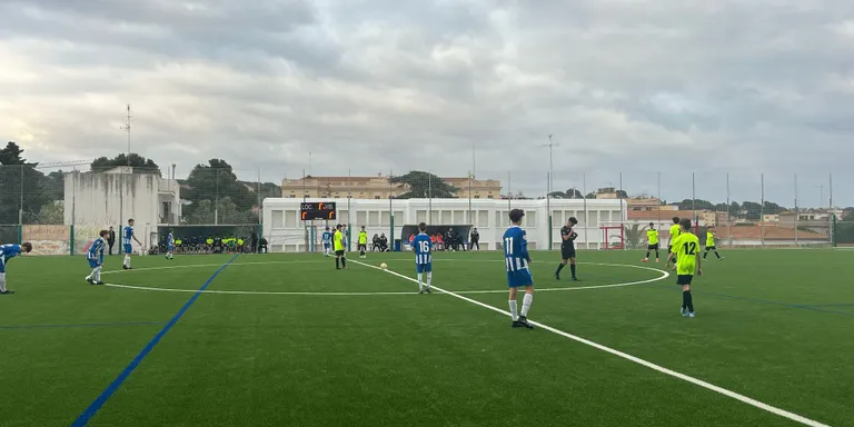 Èxit d'assistència en la festa per la remodelació de l'estadi Bernat Coll