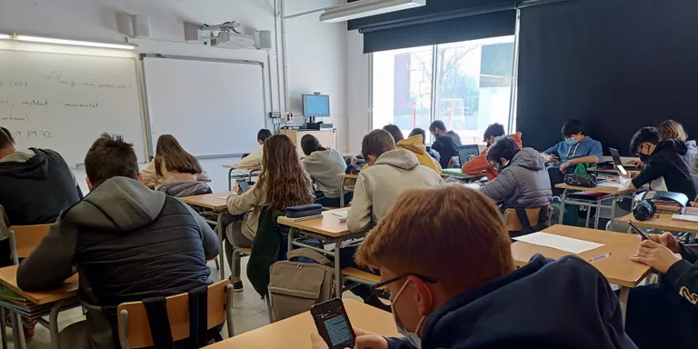 El concurs Whatsapp Relats supera els 800 participants, de 19 centres educatius del Pirineu
