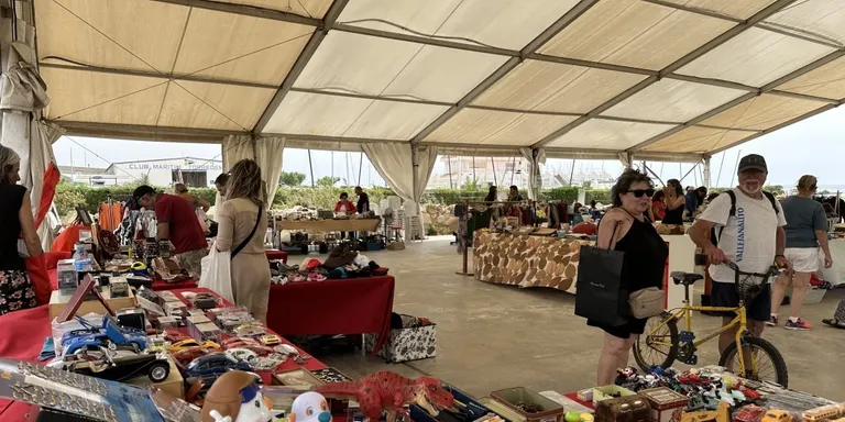 Aquest dissabte arriba el 8è Mercat d'intercanvi i de segona mà