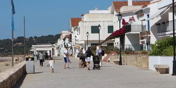 El passeig de Botigues de Mar d’Altafulla, assenyalat com un dels més bonics del país per National Geographic