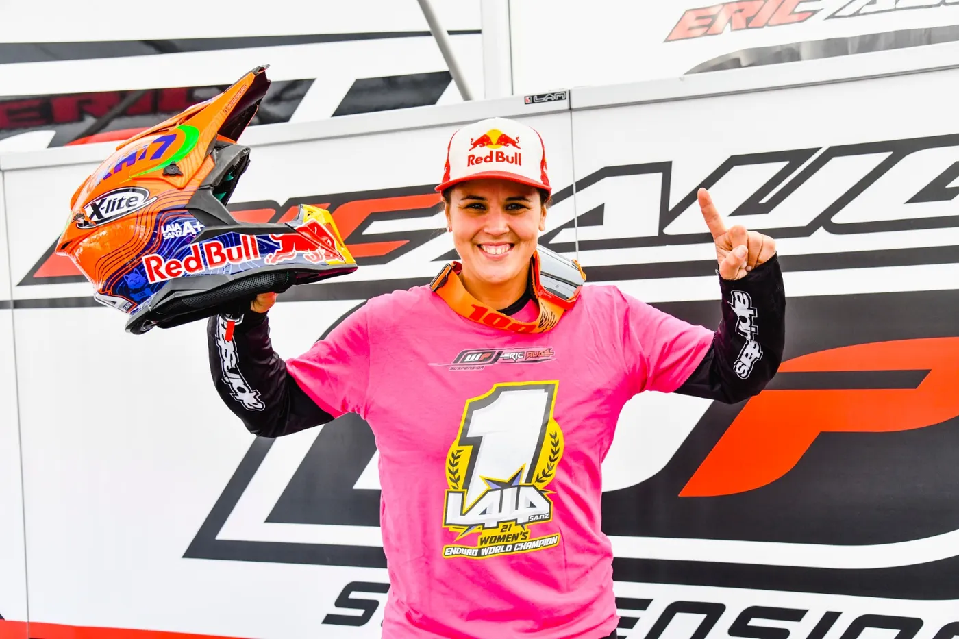 Laia Sanz aconsegueix el sisè mundial d’enduro