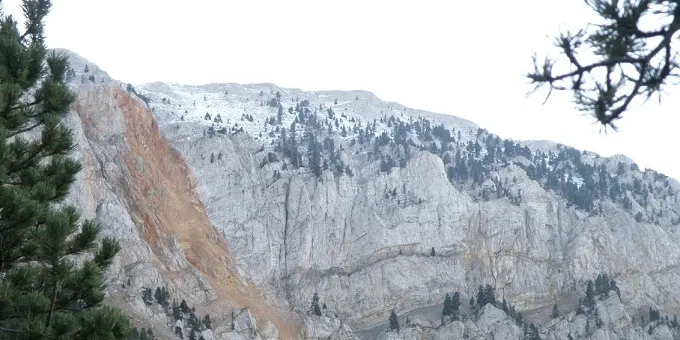 La successió de sequera i pluges, factors de l'esllavissada al Cadí