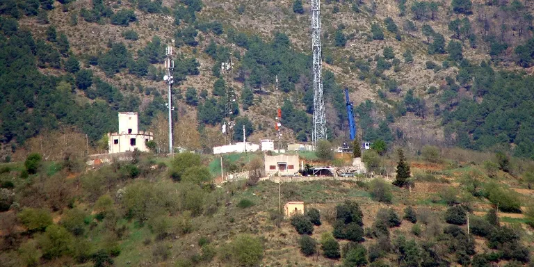 Aquest dimarts al matí, tall programat d'emissions de ràdio i telefonia mòbil a la Seu