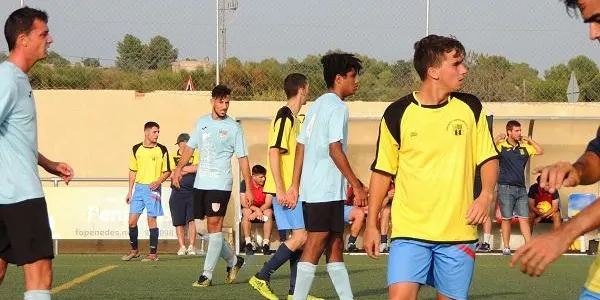 La Riera i el Torredembarra necessiten la victòria en els duels directes contra el Campclar i el Racing Bonavista