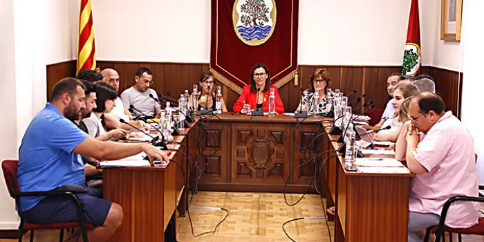 Junts per Arenys lamenta que fa gairebé mig any que no fa control de govern