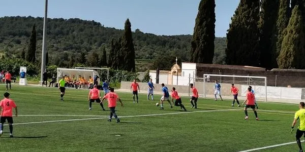 Albert Sendrós dona la victòria a la Riera al camp del Sant Jaume i ja apunta al Morell