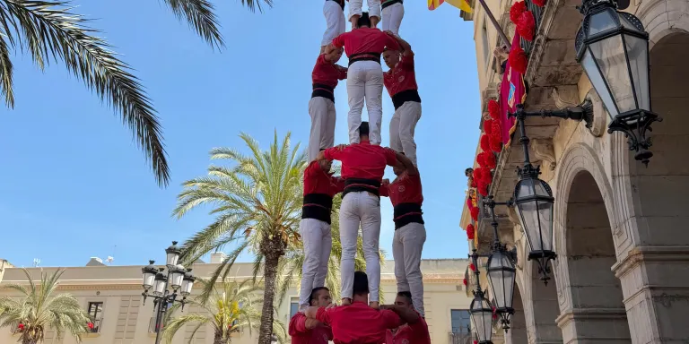 La Colla Joves estrena el 3de8 a Vilanova