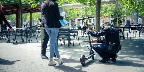Està en marxa una campanya de control de bicicletes i patinets