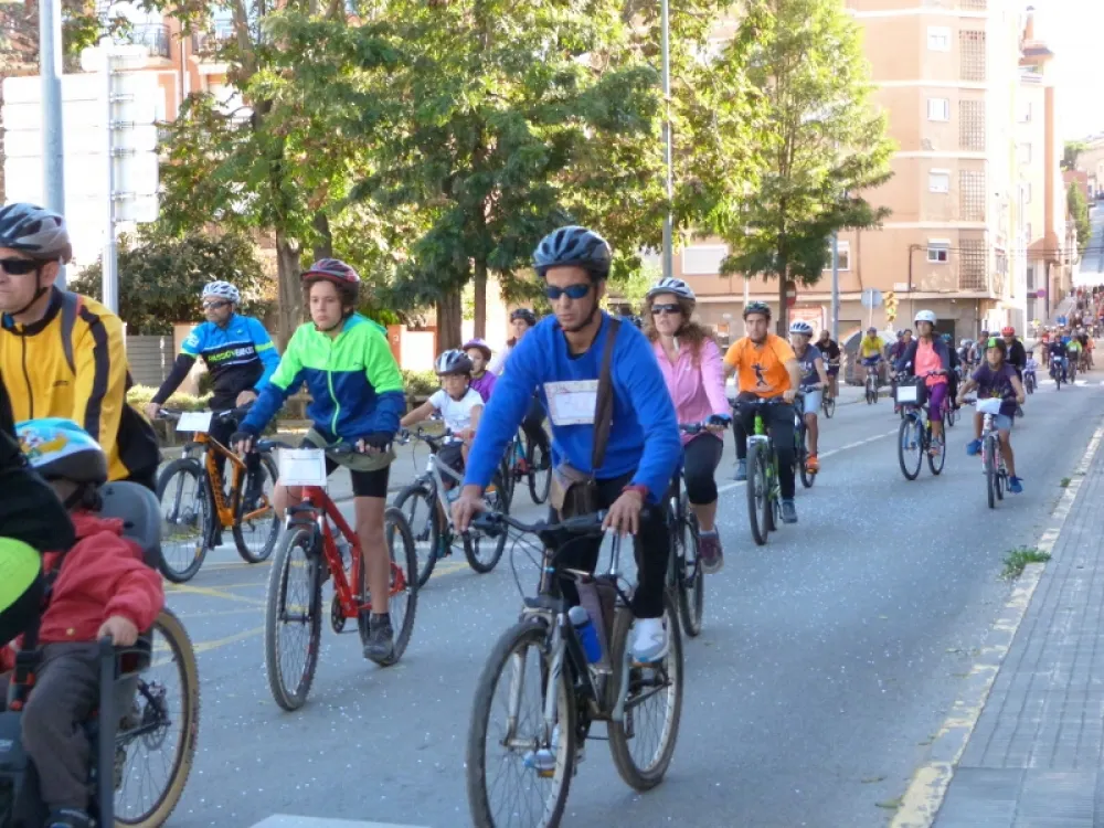 La Bicicletada Popular del Mercat compleix 20 anys