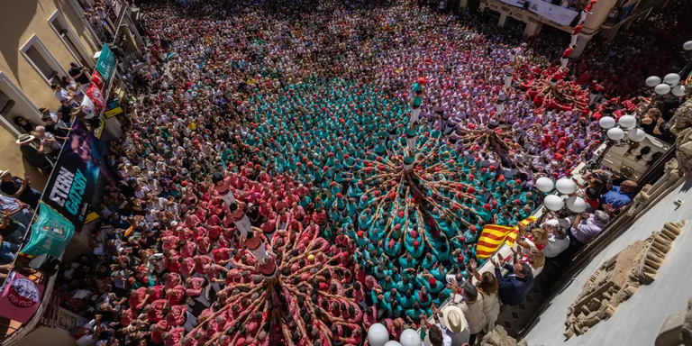 Els Xiquets de Valls brillen en el Sant Fèlix més extraordinari