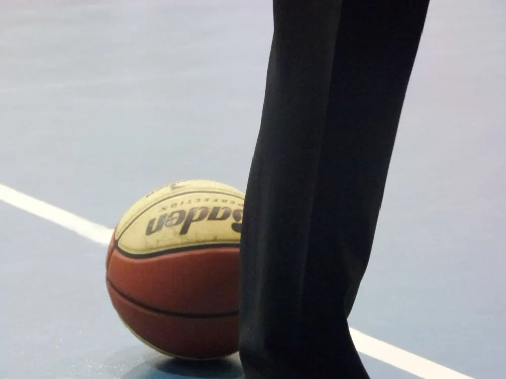 Tot a punt perquè comenci a rodar la pilota de bàsquet pels equips de la nostra ciutat / Arxiu