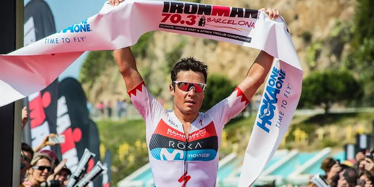 Javier Gomez Noya i Emma Pallant guanyen l'Ironmann Barcelona