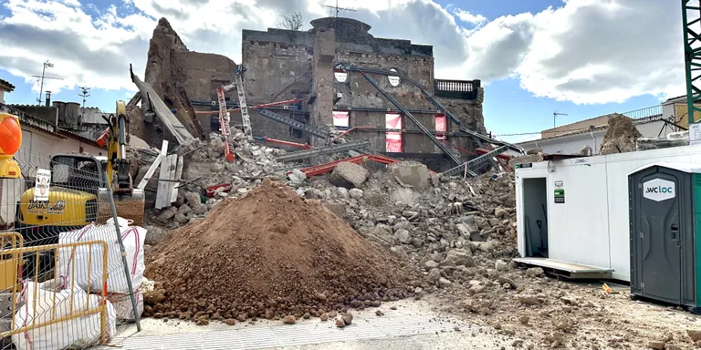 Roda acorda conservar les restes de Cal Guivernau