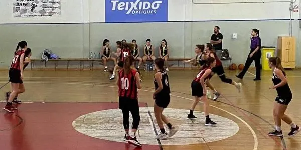 El Cadet del CB Altafulla perd l’oportunitat d’apropar-se al podi amb la derrota contra el Reus Deportiu (53-26)