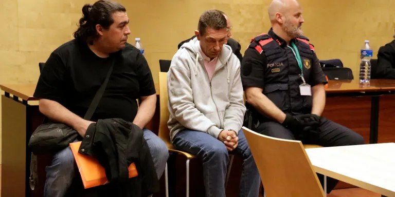 Escullen el jurat popular i comença el judici contra l'acusat d'escanyar la dona a Lloret de Mar