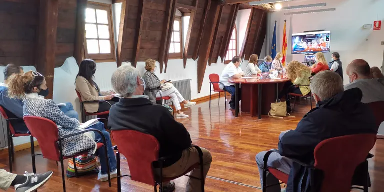 El Consell d'Alcaldes de l'Alt Urgell debat sobre la manca d'habitatges de lloguer