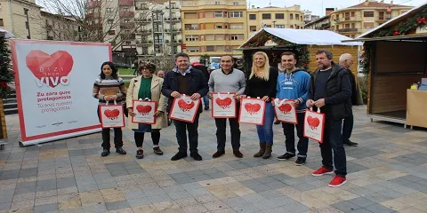 UNA QUINCENA DE COMERCIOS LOCALES VENDERÁN SUS PRODUCTOS EN EL MERCADO DE NAVIDAD