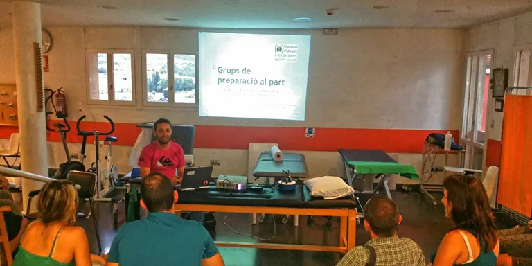 Treball en xarxa a l'Alt Urgell en els grups de preparació al part i postpart