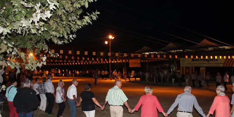 Els Amics de la Sardana Vila d’Alguaire recuperen la celebració del desè aniversari de l'Aplec