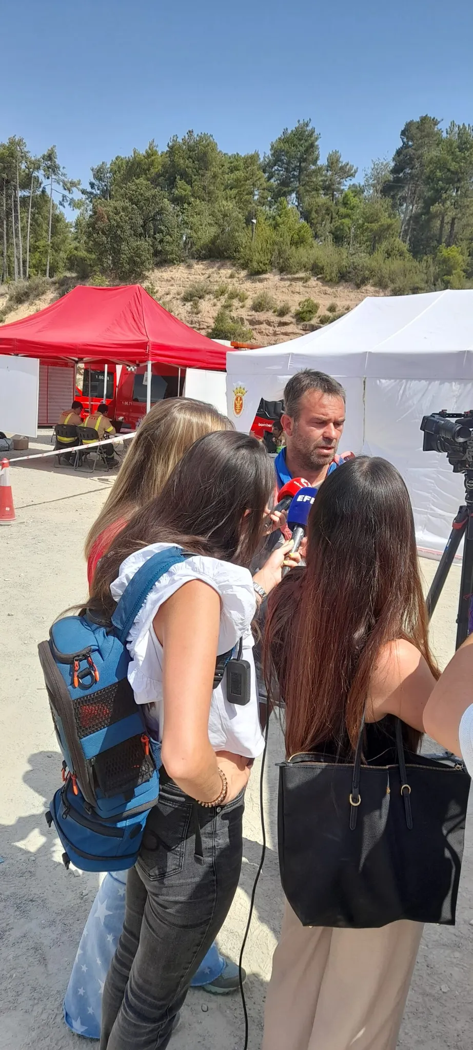 INCENDIS SOLSONÈS 17J 12h: L'incendi de Lladurs està encerclat però amb un perímetre molt inestable