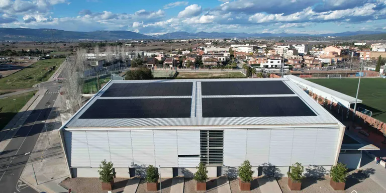 El projecte de la pista coberta fa un pas més per desbloquejar-se i ser una realitat