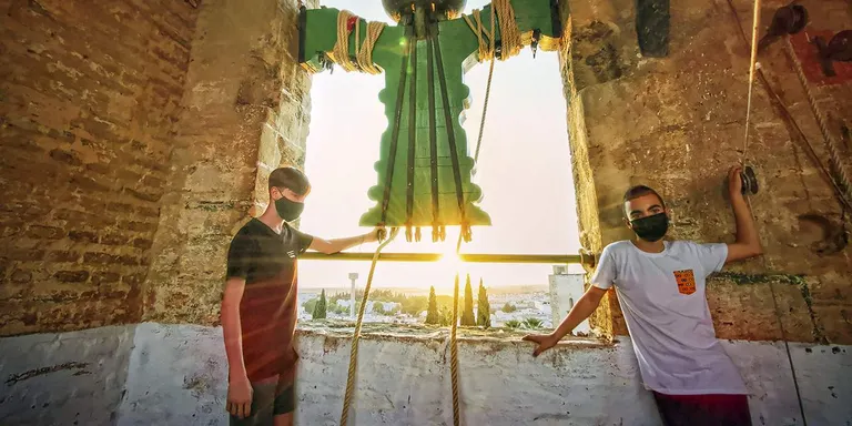 Los campaneros de Utrera se pasean por National Geographic