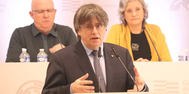 Puigdemont insta l’independentisme a abandonar "el derrotisme" ara que l'antirepressió deixarà de ser “una prioritat”
