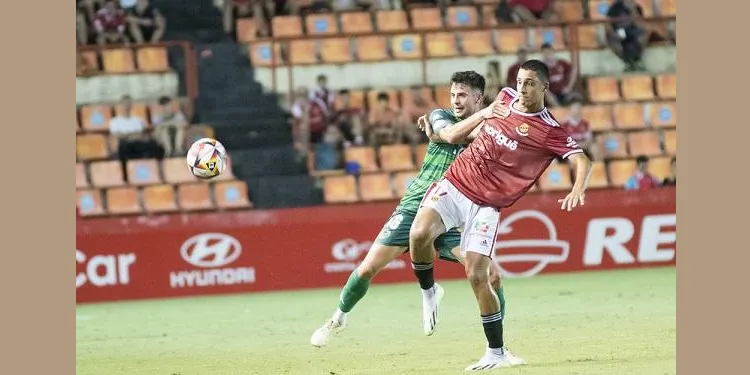 El Nàstic afronta el primer derbi català davant el Barça Atlètic